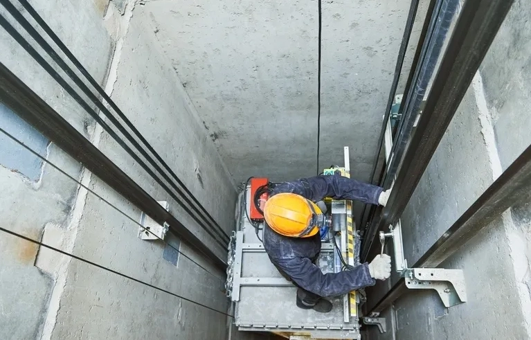 Lift Repair in dubai